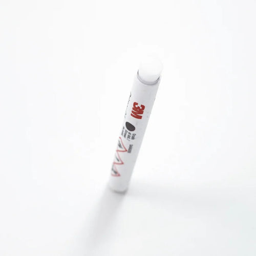 3M adhesive primer applicator for Hightail helmet mounting clips. Improves adhesion and ensures a strong, long-lasting bond when installing Hightail helmet cargo system mounts on motorcycle helmets. Replacement installation primer available in Canada from Yukon Moto Gear & Apparel.